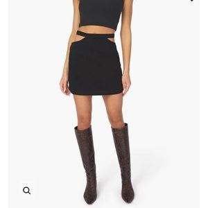 WeWoreWhat | Cut Out Comfort Stretch Skirt